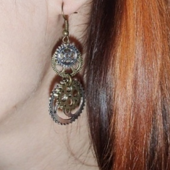 Steampunk Bronze & Silver Gear Earrings - Picture 3 of 3